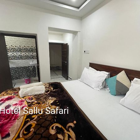 Hotel Sallu Safari Jaisalmer Dış mekan fotoğraf