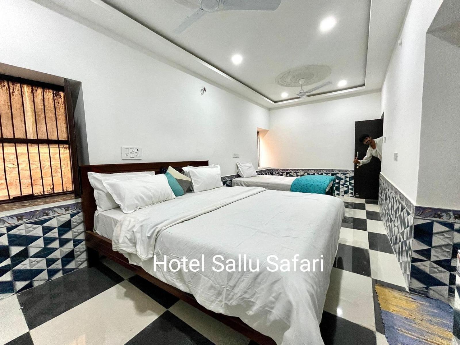 Hotel Sallu Safari Jaisalmer Dış mekan fotoğraf