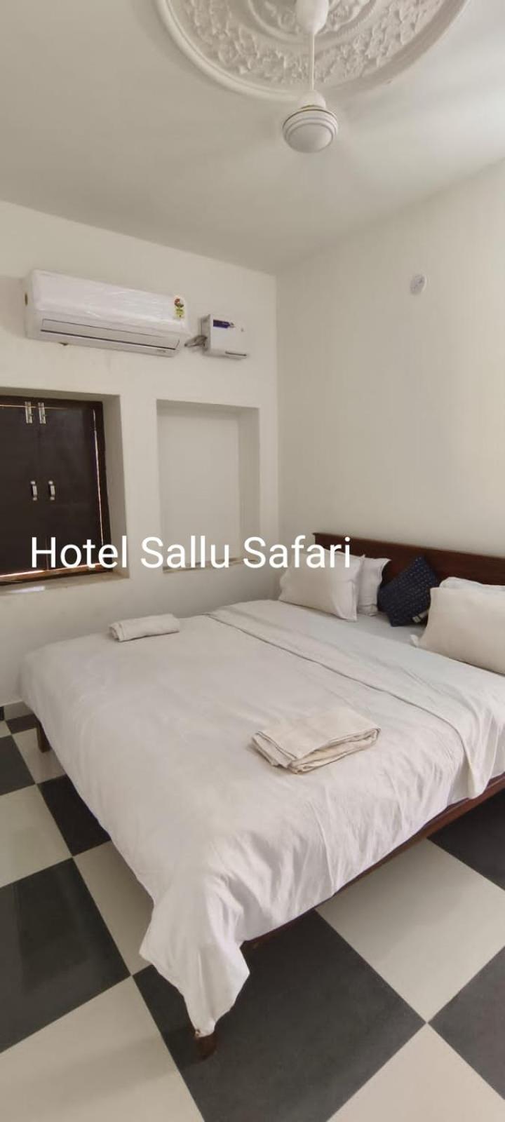 Hotel Sallu Safari Jaisalmer Dış mekan fotoğraf