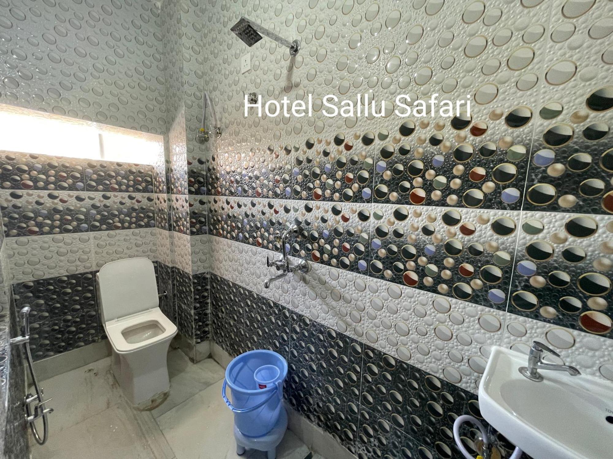 Hotel Sallu Safari Jaisalmer Dış mekan fotoğraf
