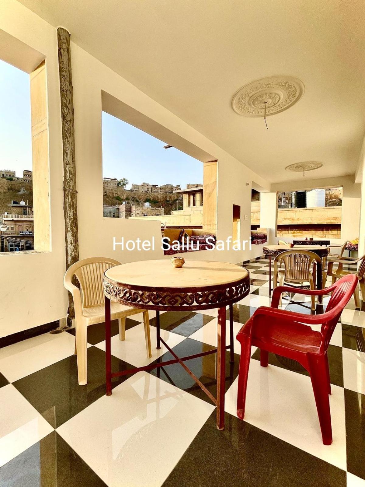 Hotel Sallu Safari Jaisalmer Dış mekan fotoğraf