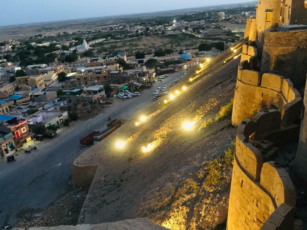 Hotel Sallu Safari Jaisalmer Dış mekan fotoğraf